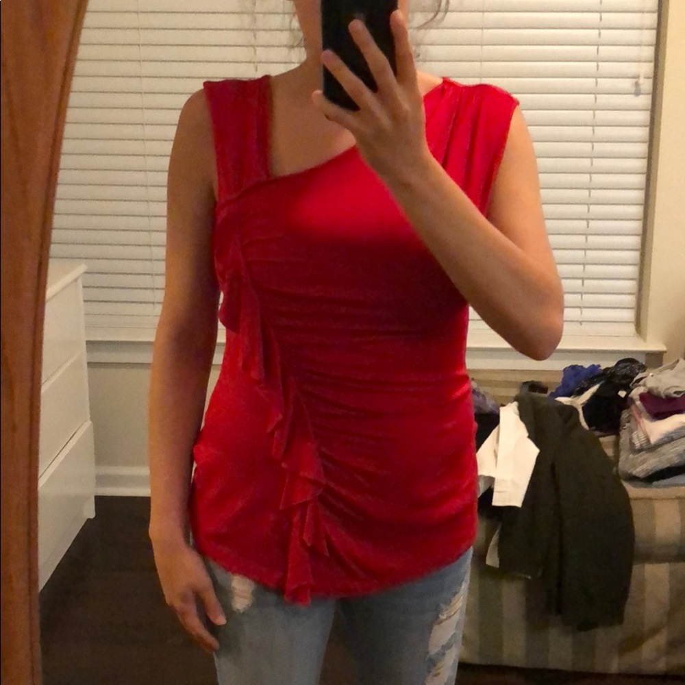 Red Ruffle-Detailed Sleeveless Top - Picture 2 of 3